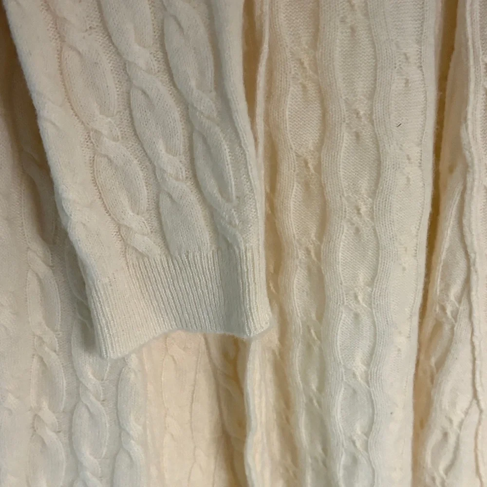 Garnet Hill Cream CASHMERE Cable Knit Cardigan - Picture 4 of 4